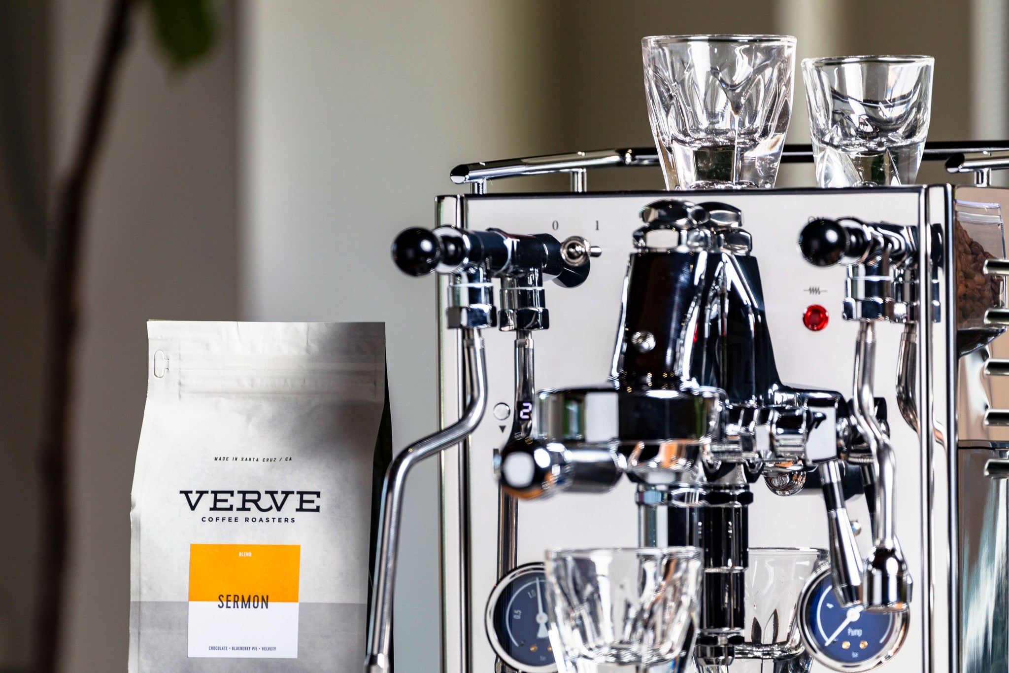 Lucca X58 Espresso Machine with verve coffee - lifestyle