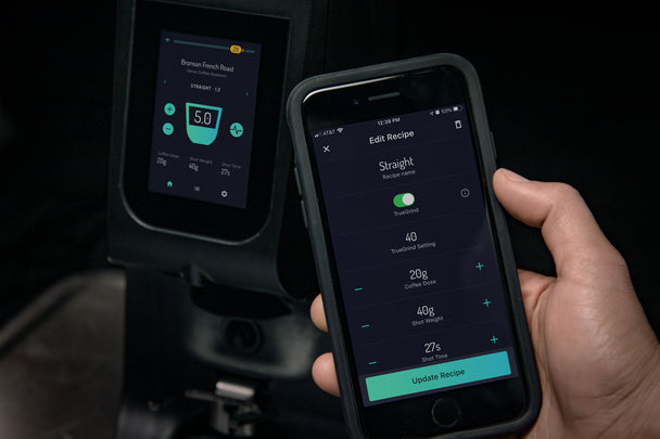 LUCCA Atom 75 Espresso Grinder, app - lifestyle